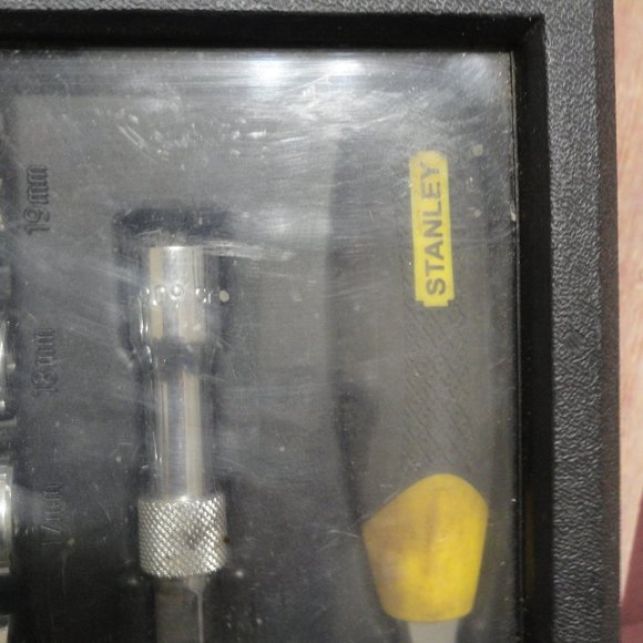 Stanley 360 rotation ratchet metric socket set in case~used handful times. - Picture 3 of 6